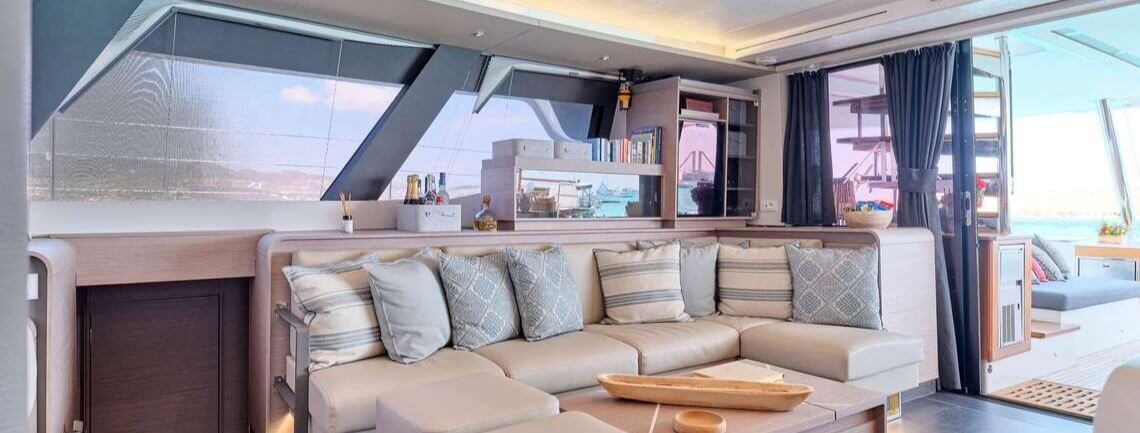 Alma Fountaine Pajot 14