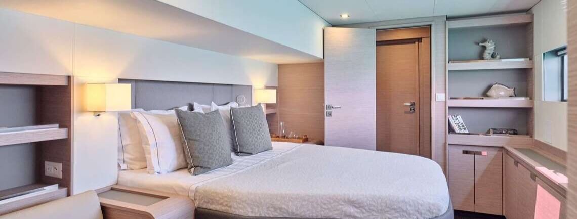 Alma Fountaine Pajot 15