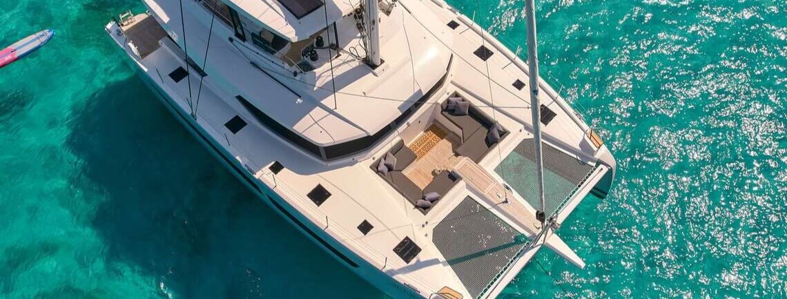 Alma Fountaine Pajot 8