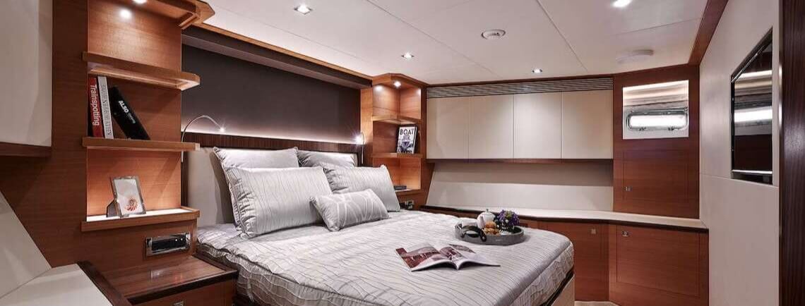 Midnight Moon Horizon 9