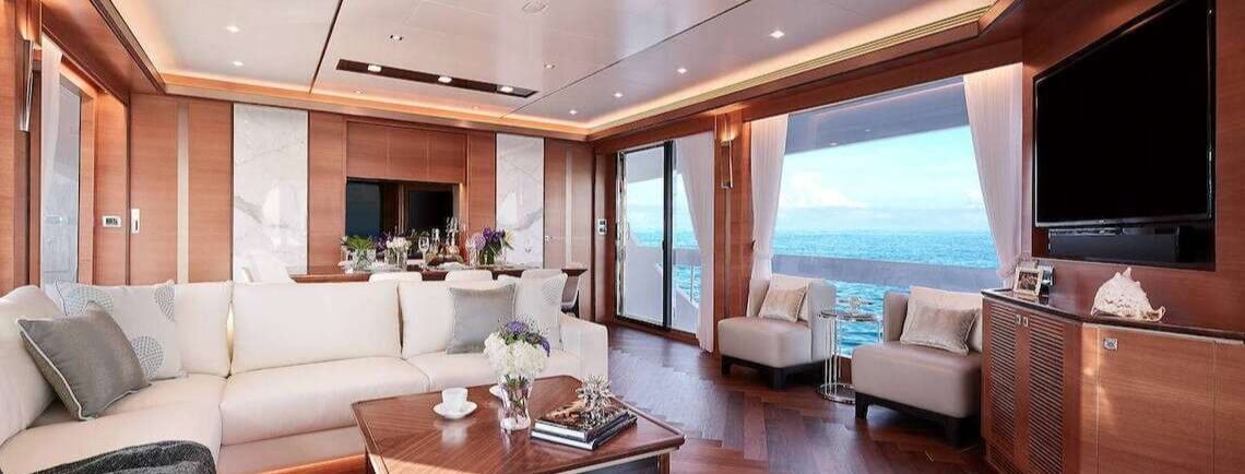 Midnight Moon Horizon 12