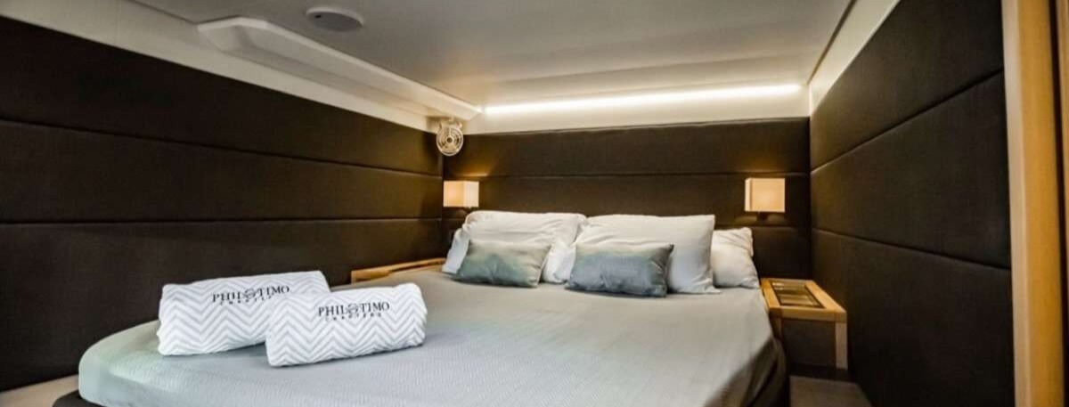 Philotimo Lagoon Catamaran 24