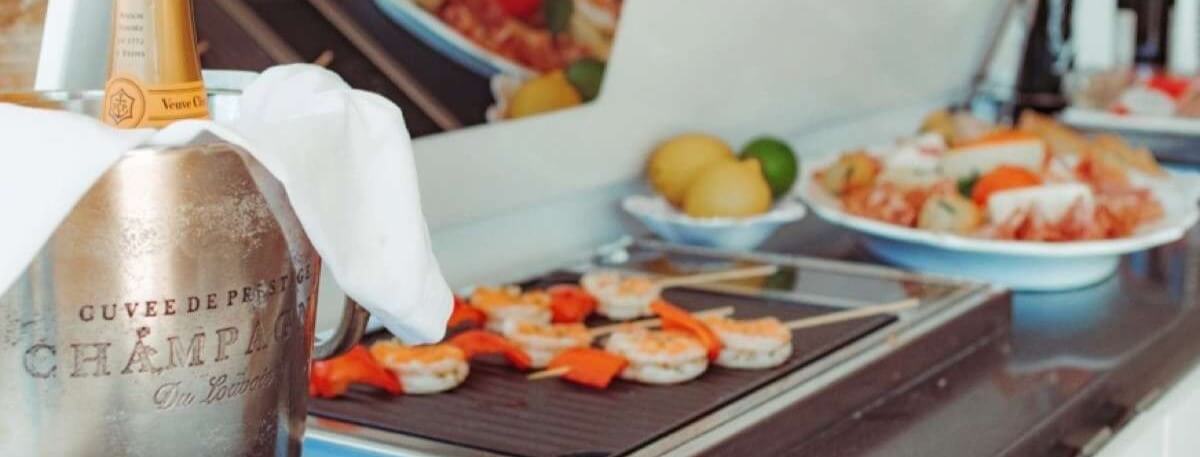 Philotimo Lagoon Catamaran 11