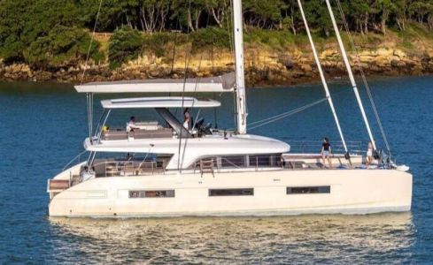 DAIQUIRI Lagoon Catamaran 1