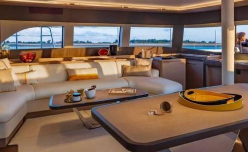 DAIQUIRI Lagoon Catamaran 12