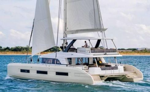 DAIQUIRI Lagoon Catamaran 7