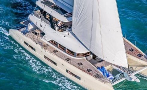 DAIQUIRI Lagoon Catamaran 2