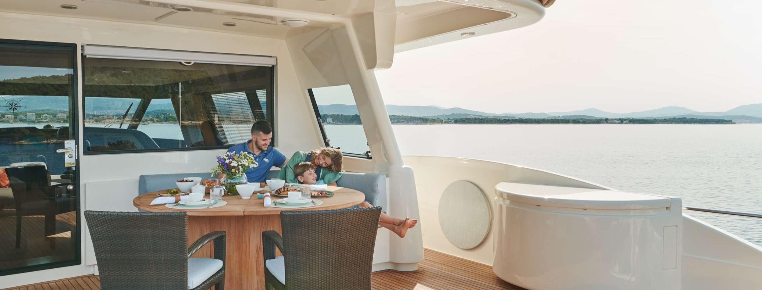 FRIEND'S BOAT Custom 4