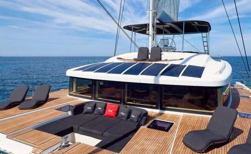 FLOW Lagoon Catamaran 2