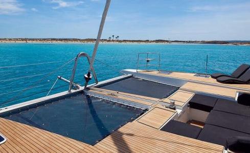 FLOW Lagoon Catamaran 3