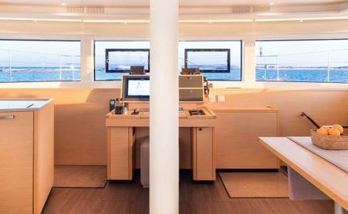 FLOW Lagoon Catamaran 13