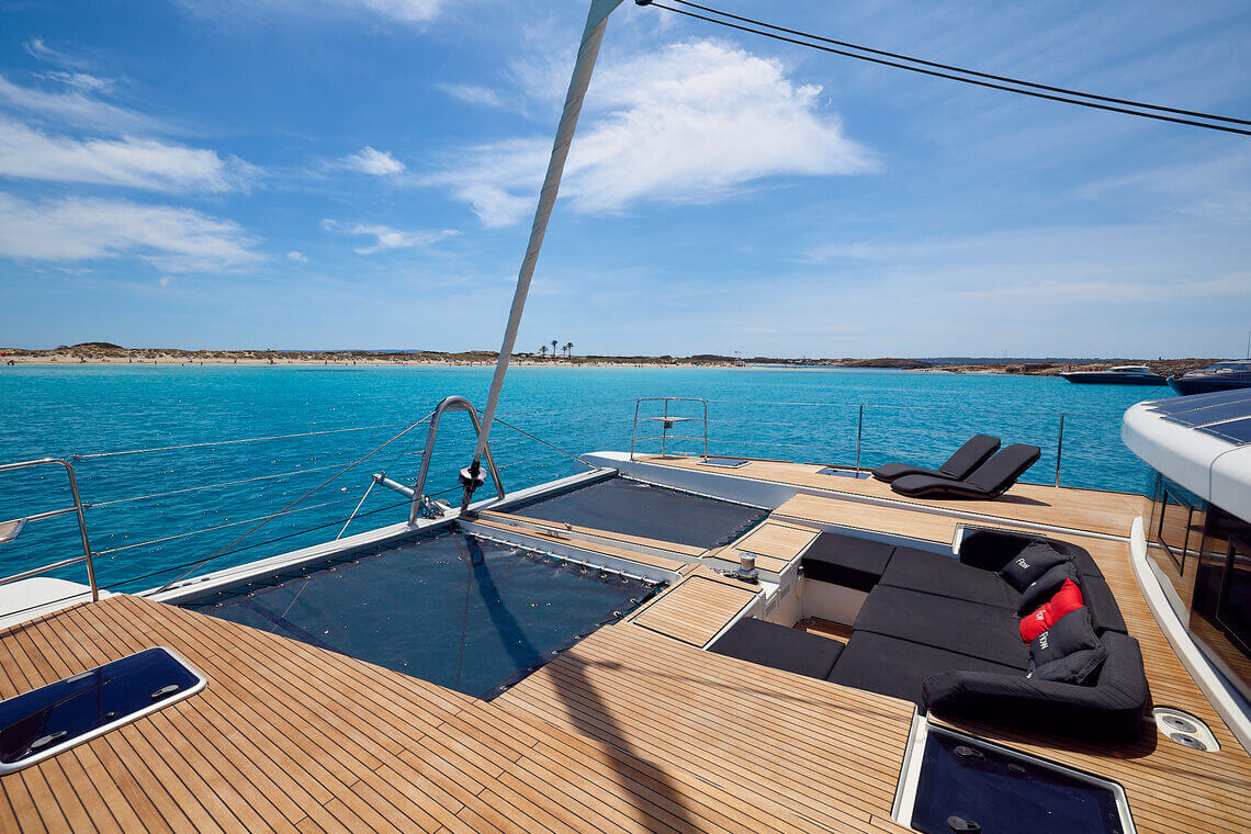 FLOW Lagoon Catamaran 3