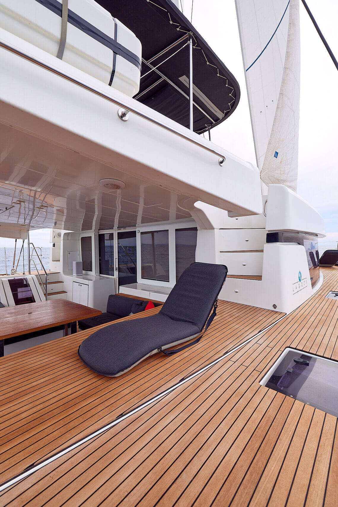 FLOW Lagoon Catamaran 5