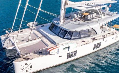 Location de yacht de luxe Adea