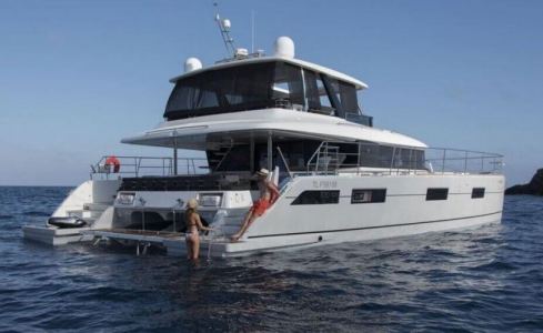LA FREGATE	Lagoon Catamaran 1