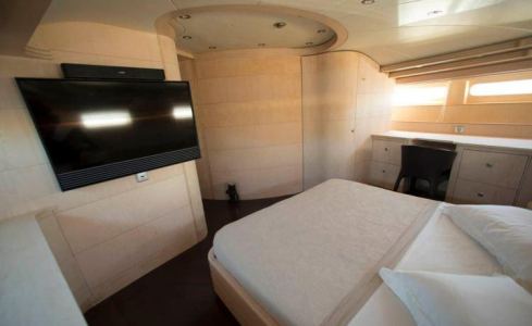 Princess L Maiora 14