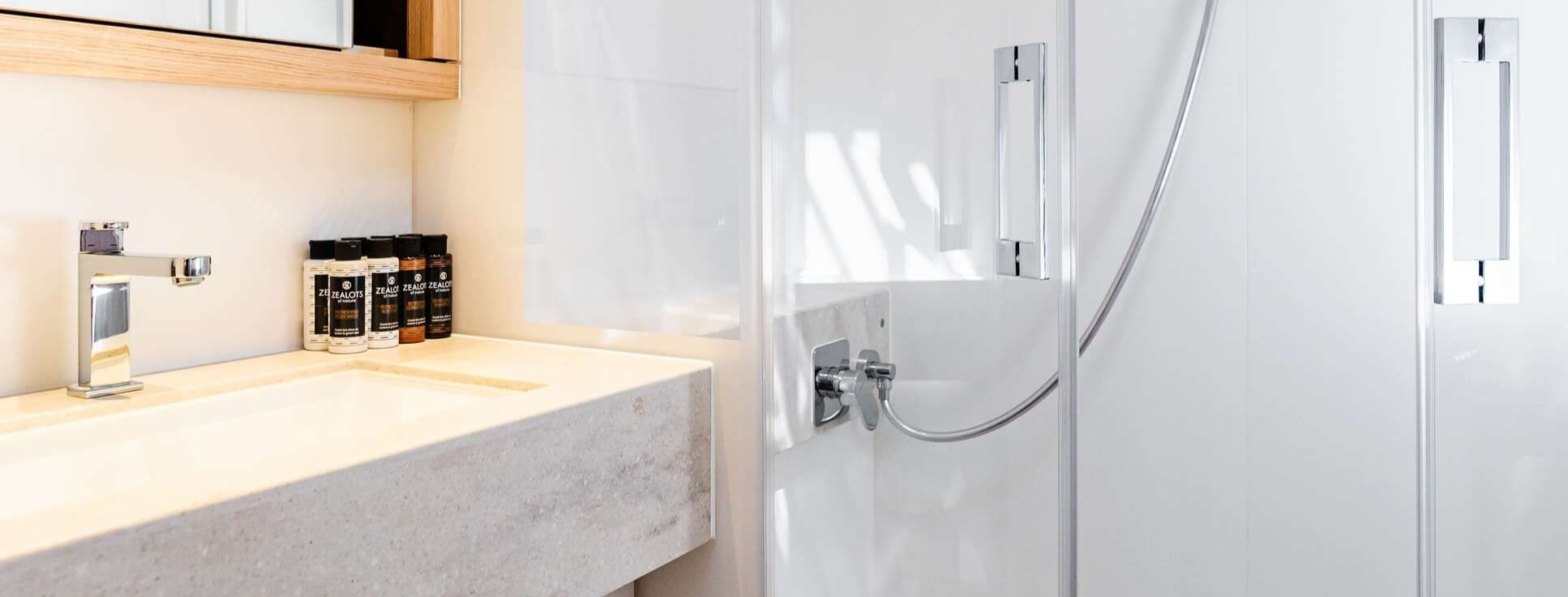 White Caps Lagoon Catamaran 14