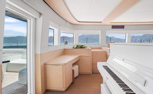 MANE ET NOCTE Lagoon Catamaran 22