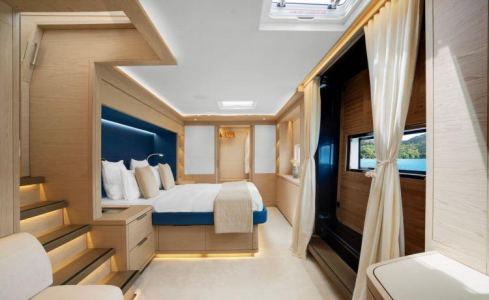 MANE ET NOCTE Lagoon Catamaran 23