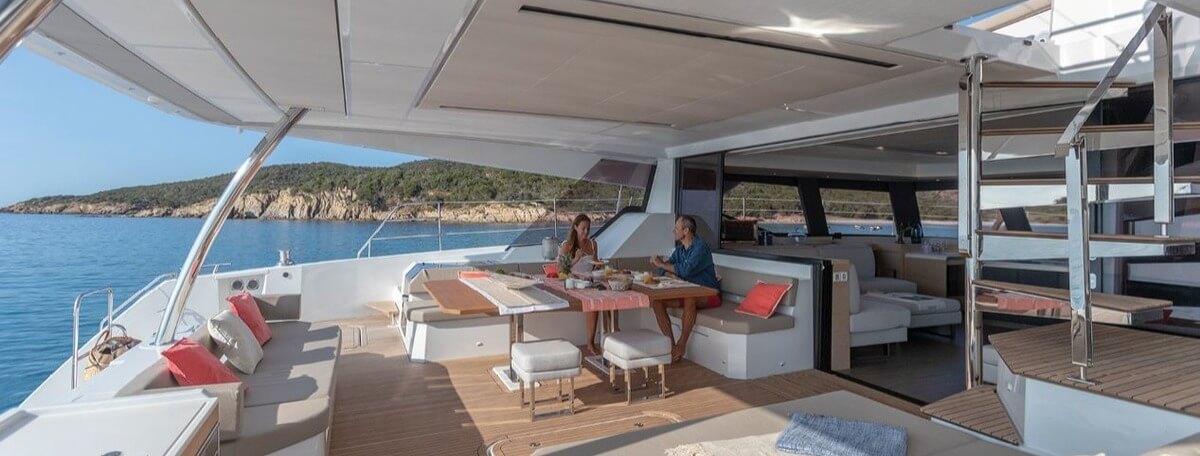 AQUA TIKI III  Fountaine Pajot 8