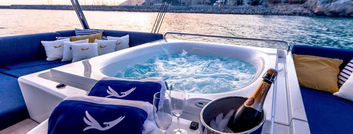 MARIAH PRINCESS III Lagoon Catamaran 3