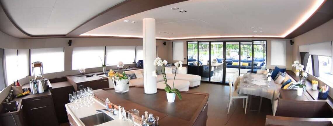 MARIAH PRINCESS III Lagoon Catamaran 15