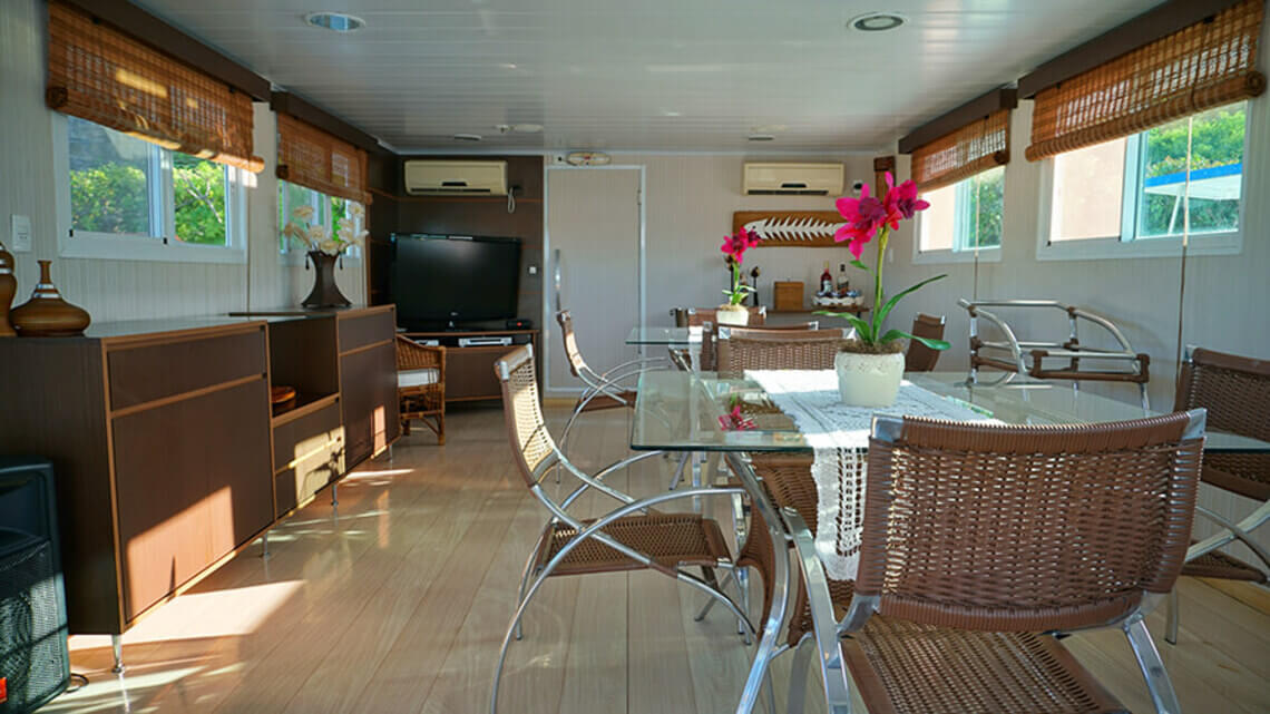 Iate Maria P. Honda dockyard 24