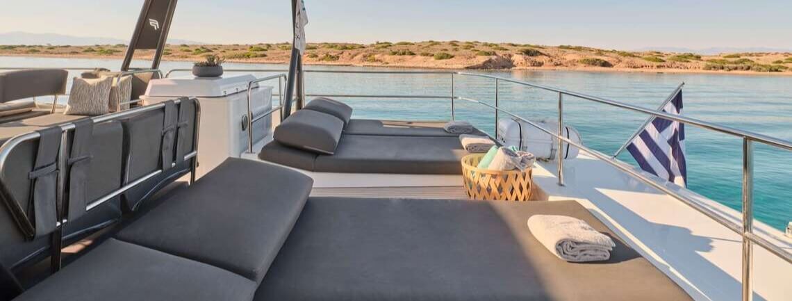 ChristAl MiO Fountaine Pajot 9