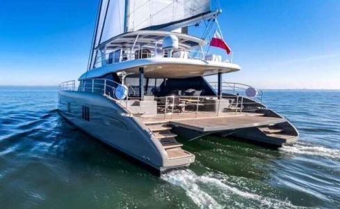 YLIME	Sunreef Yachts 0