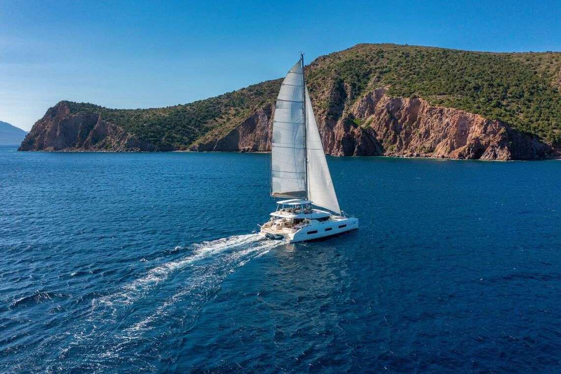 valium 55 catamaran