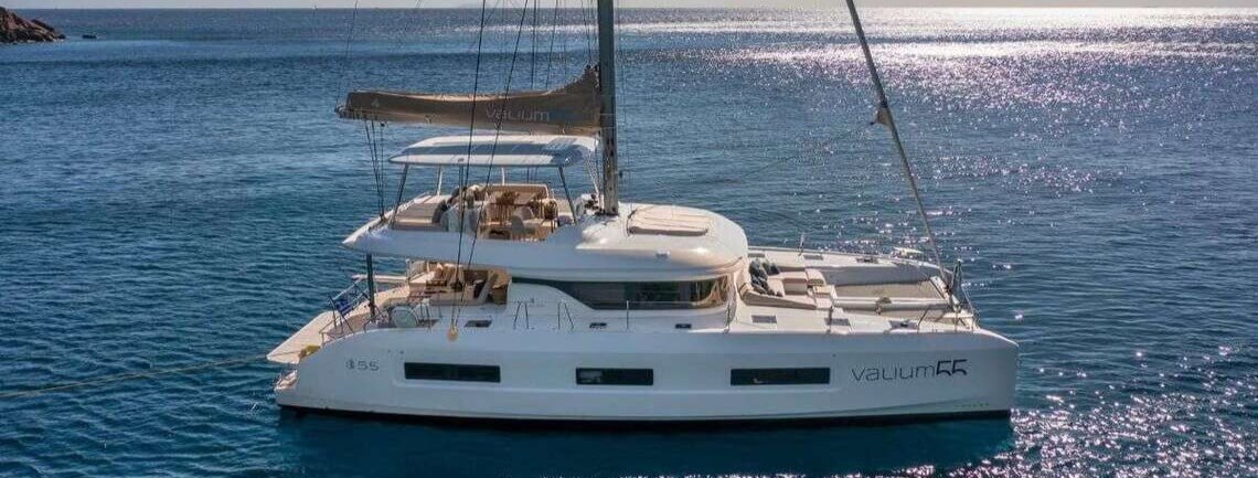 VALIUM 55 Lagoon Catamaran 1