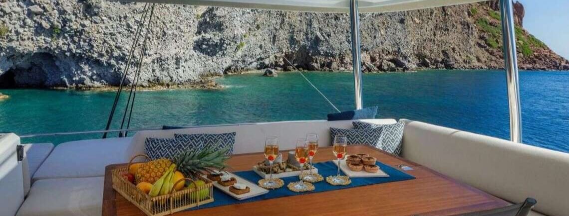 VALIUM 55 Lagoon Catamaran 6