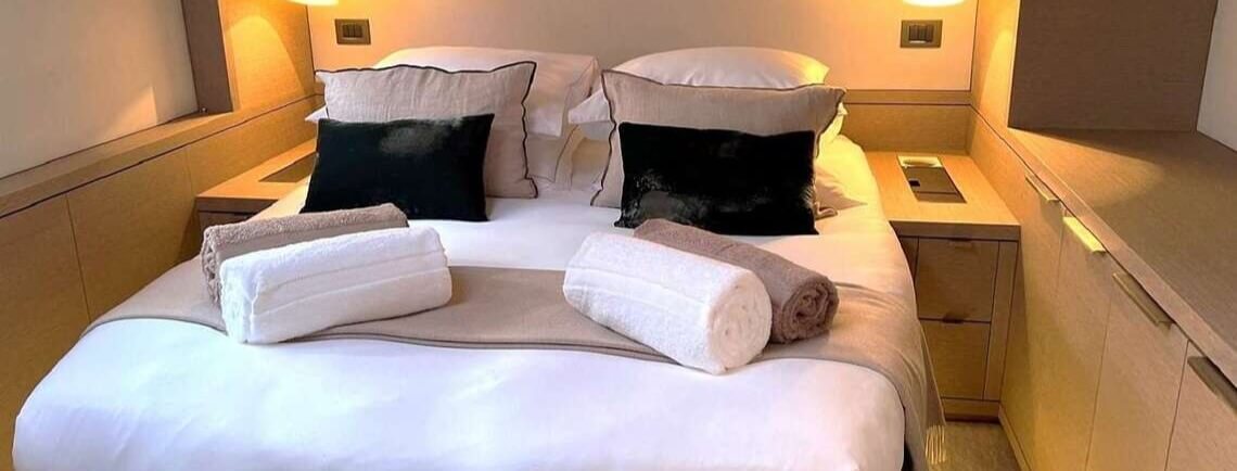 SYLENE Lagoon Catamaran 15