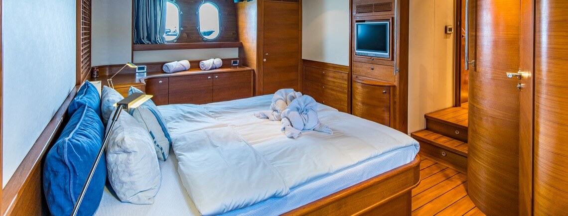 PARODIA II Guy Couach 26