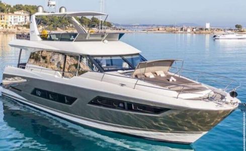 Superyacht charter Blue M