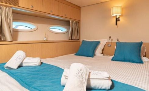 Stela 117 Royal Denship 24