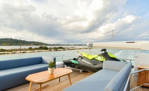 Stela 117 Royal Denship 7