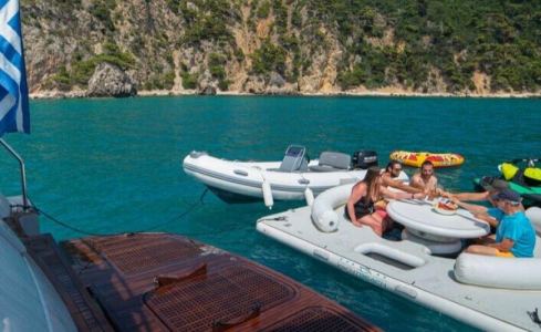 Stela 117 Royal Denship 9