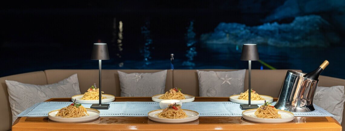 Stela 117 Royal Denship 23