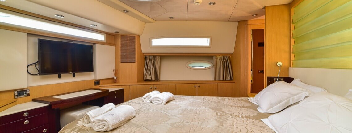 Stela 117 Royal Denship 26