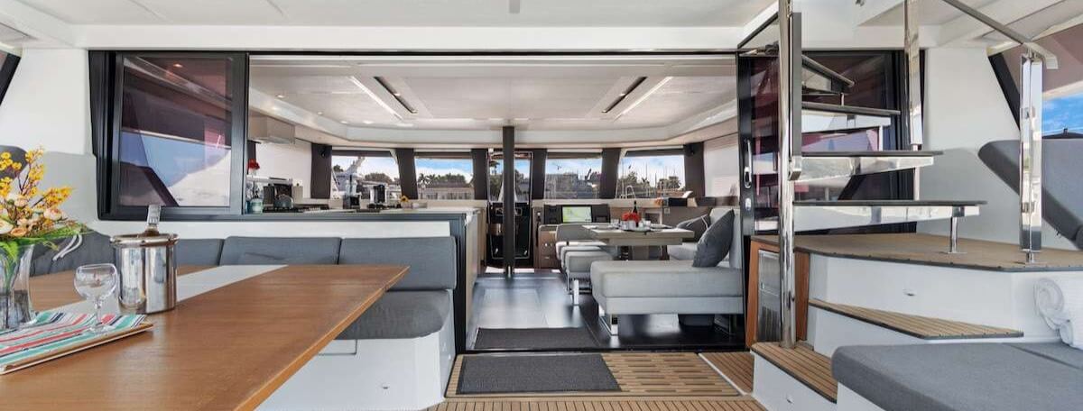 TRU NORTH Fountaine Pajot 10