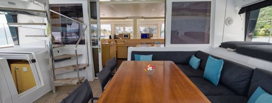 Diva Lagoon Catamaran 6