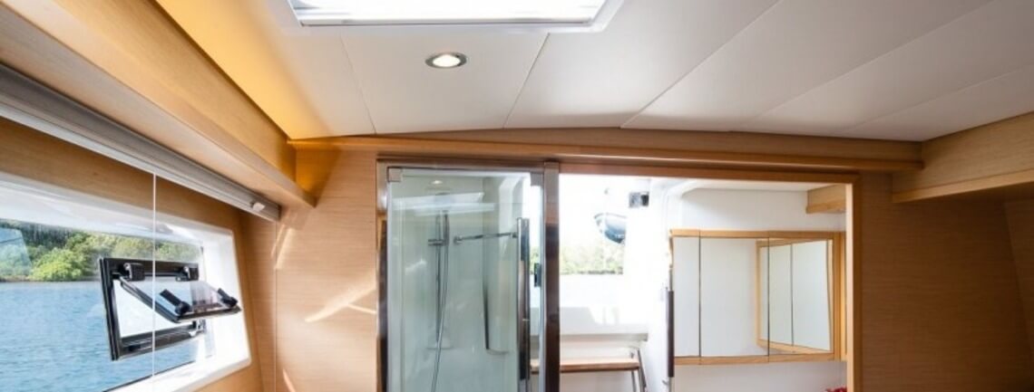 Diva Lagoon Catamaran 9