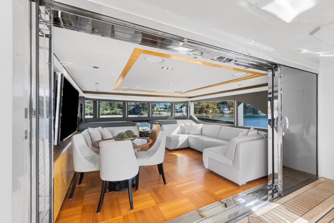 LEGACY  Gulf Craft 10