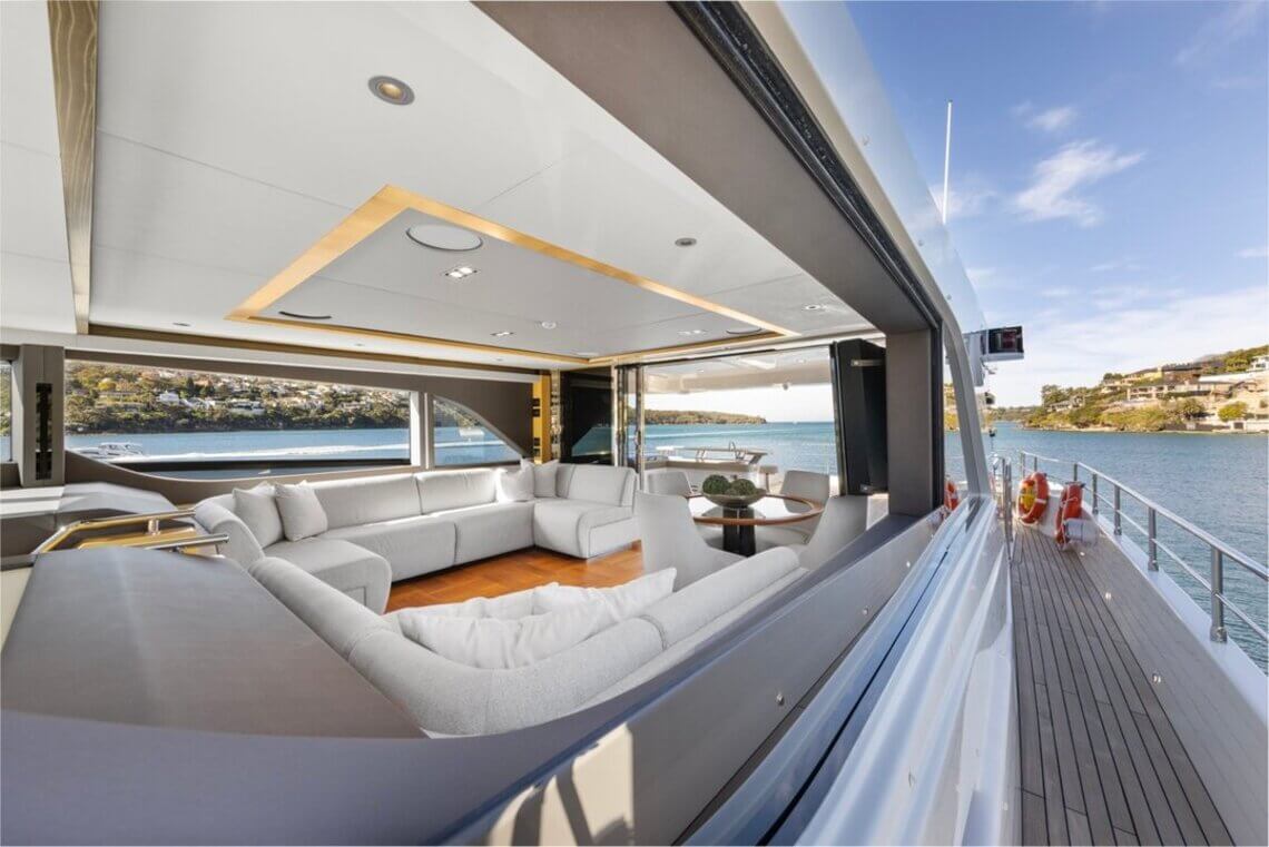 LEGACY  Gulf Craft 17