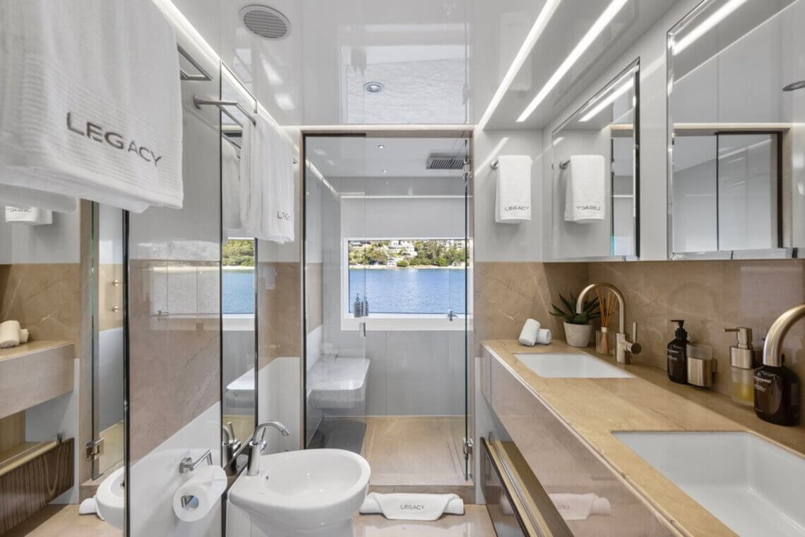 LEGACY  Gulf Craft 21