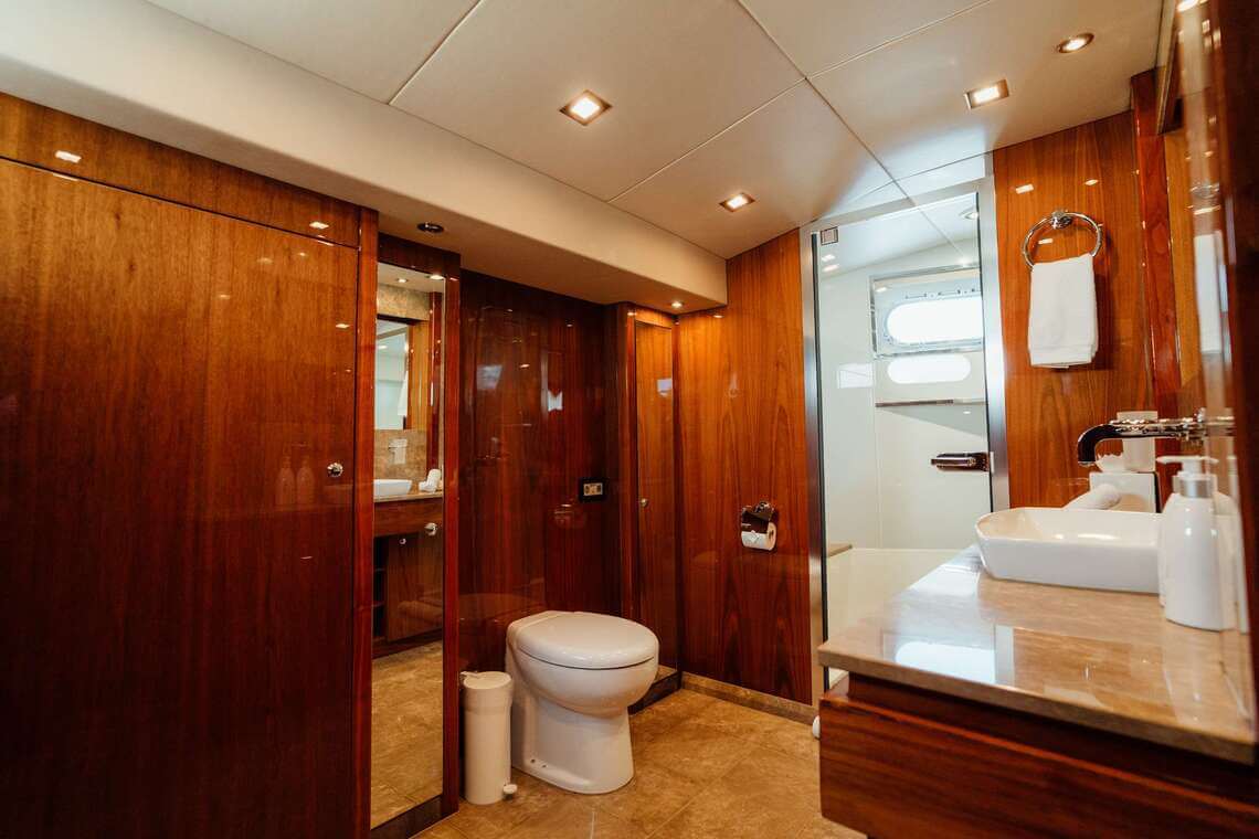 Yacht 30M Sunseeker 14