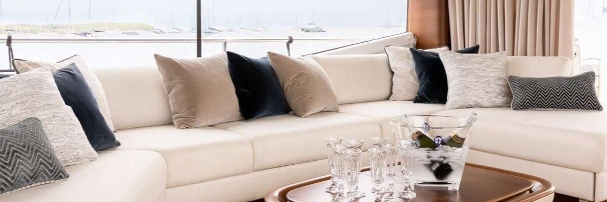 SORANA II Princess Yachts 9