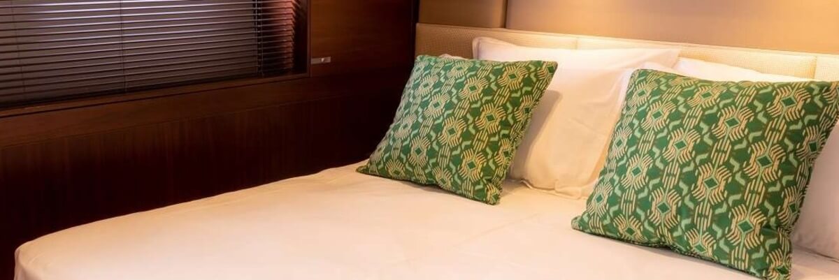 SORANA II Princess Yachts 12