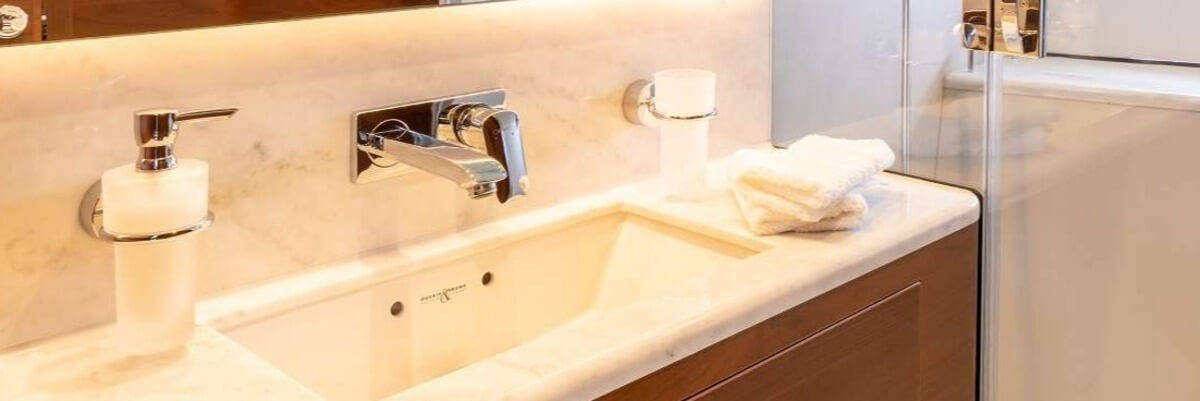 SORANA II Princess Yachts 14